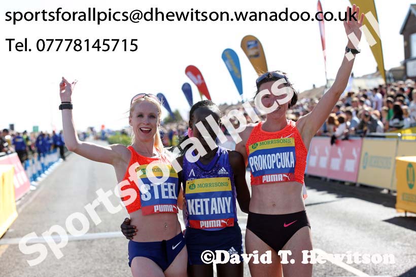 From left to right: Gemma Steel 2nd, Maray Keitany winner and Jelina Prokopcuka 3rd in the womens Morrisons Great North Run. Photo: David T. Hewitson/Sports for All Pics